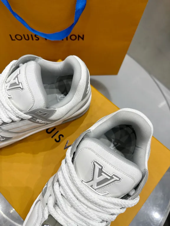 Louis Vuitton Shoe 